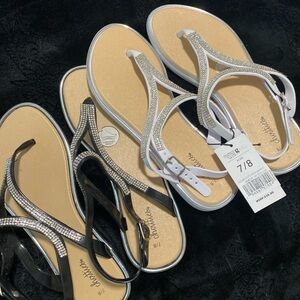 Brand new chanclas/sandals